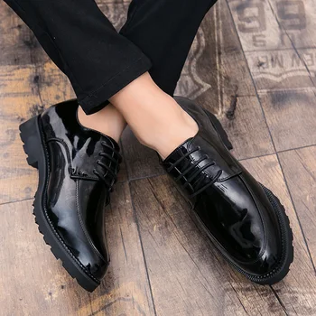 Atsitiktinis zapatillas naujas cuero odos batai vasaros batų prabanga mokasīni 2020 patogūs sportbačiai de Mens rudenį oksfordo akių hombre